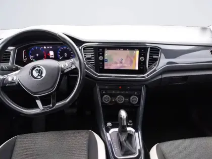 Photo 10 Volkswagen T-roc  1.5 TSI 150 EVO Start/Stop DSG7