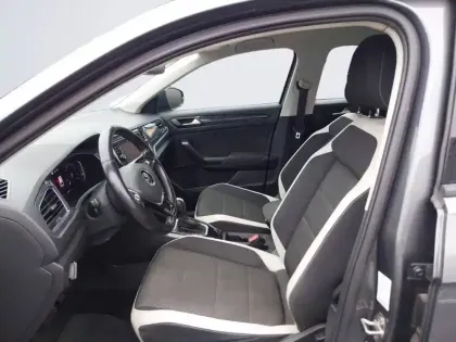 Photo 8 Volkswagen T-roc  1.5 TSI 150 EVO Start/Stop DSG7