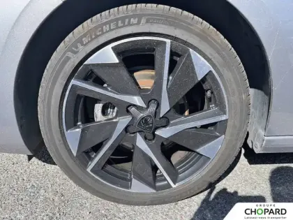 Photo 11 Peugeot 308  PureTech 130ch S&S BVM6