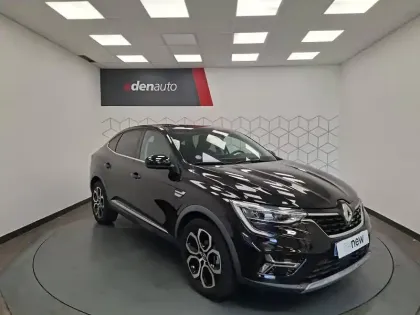 Photo 13 Renault Arkana  E-Tech hybride 145 - 22