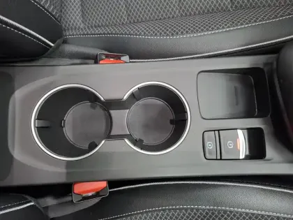 Photo 35 Renault Arkana  E-Tech hybride 145 - 22