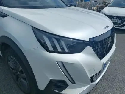 Photo 15 Peugeot 2008  BlueHDi 130 S&S EAT8