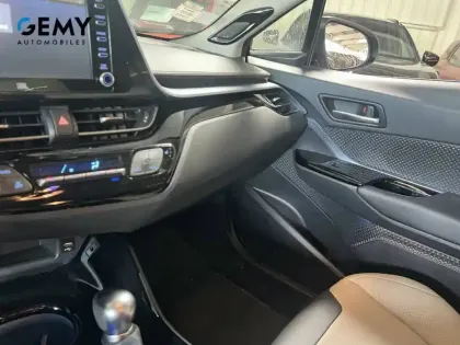 Photo 19 Toyota C-HR  Hybride 1.8L