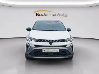 Photo 7 Renault Captur  E-Tech full hybrid 145 ch