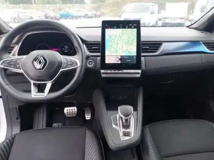 Photo 9 Renault Captur  E-Tech full hybrid 145 ch