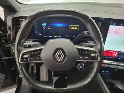 Photo 35 Renault Austral  E-Tech hybrid 160