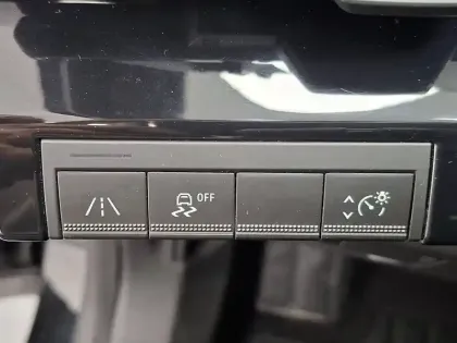 Photo 34 Renault Austral  E-Tech hybrid 160