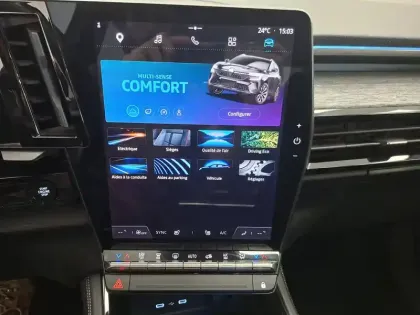 Photo 51 Renault Austral  E-Tech hybrid 160