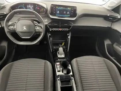 Photo 29 Peugeot 208  Electrique 50 kWh 136ch