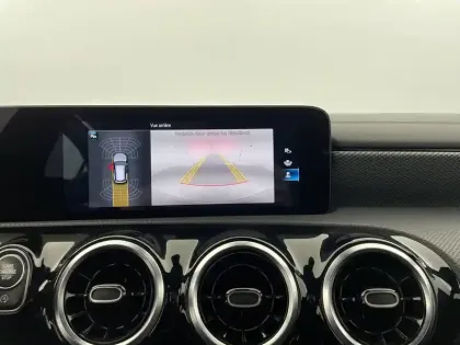 Photo 25 Mercedes CLA  Shooting Brake 180 d 8G-DCT