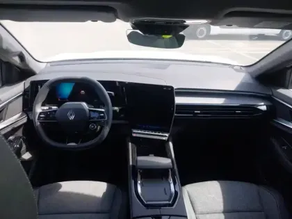 Photo 9 Renault Austral  full hybrid E-Tech 200 ch