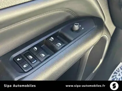 Photo 14 Jeep Compass  1.5 Turbo T4 130 ch BVR7 e-Hybrid