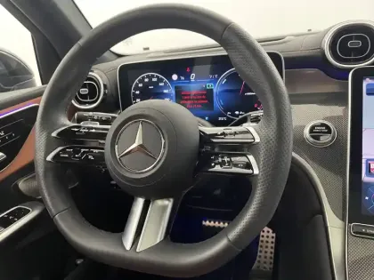 Photo 30 Mercedes GLC  300 de 9G-Tronic 4Matic