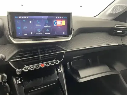 Photo 27 Peugeot 208  Hybrid 100 e-DCS6