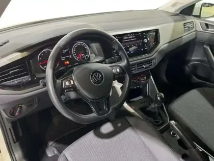 Photo 8 Volkswagen Polo BUSINESS 1.0 TSI 95 S&S BVM5 Lounge