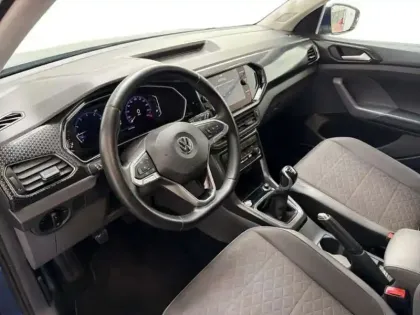 Photo 8 Volkswagen T-cross 1.0 TSI 115 Start/Stop BVM6 Carat