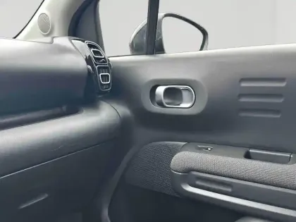 Photo 13 Citroën C3 Aircross  PureTech 110ch S&S Shine