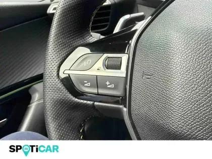 Photo 14 Peugeot 2008  1.2 PureTech 130ch S&S GT EAT8