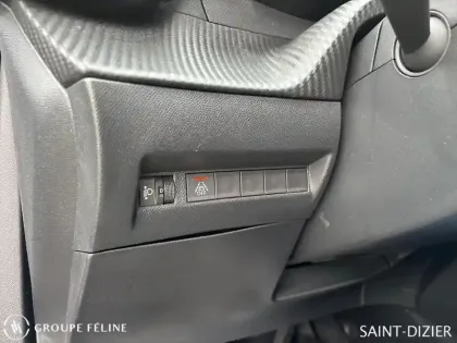Photo 11 Peugeot 2008  1.2 PureTech 100ch S&S Allure Pack