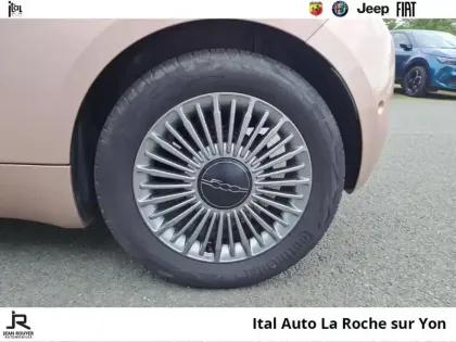 Photo 10 Fiat 500  3+1 e 95ch Pack Confort & Style MY23