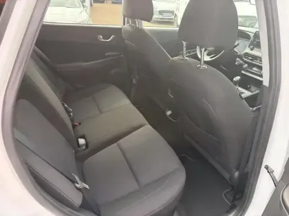 Photo 11 Hyundai Kona  1.0 T-GDi 120ch Hybrid 48V N Line Creative