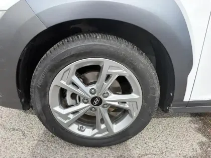 Photo 8 Hyundai Kona  1.0 T-GDi 120ch Hybrid 48V N Line Creative