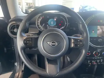 Photo 5 Mini Mini  Cooper 136ch  Edition Camden BVA7