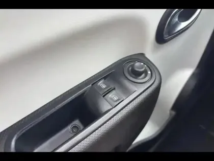 Photo 5 Renault Twingo  E-Tech Electric Equilibre R80 Achat Intégral