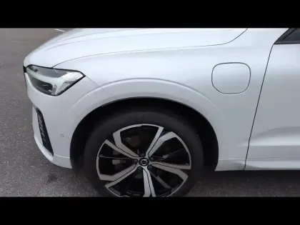 Photo 8 Volvo XC60  T6 AWD 253 + 145ch Utimate Style Dark Geartronic