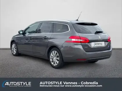 Photo 12 Peugeot 308  SW 1.5 BlueHDi 130ch S&S Allure