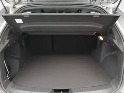 Photo 8 Dacia Duster  1.8 hybrid 155ch Expression