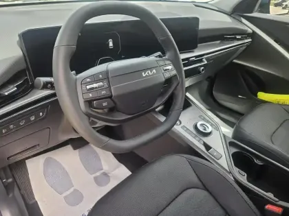 Photo 12 Kia Niro  1.6 GDi 138ch HEV Premium DCT6