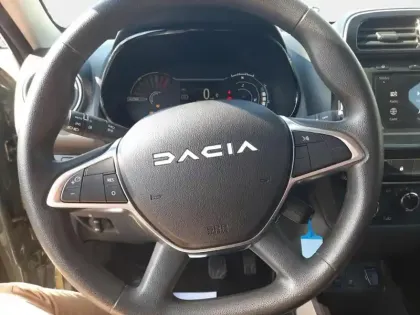 Photo 29 Dacia Spring  45ch Expression