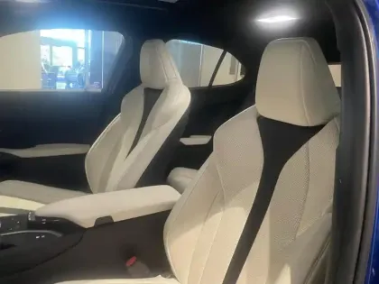 Photo 14 Lexus UX  250h 4WD F SPORT Executive MY19