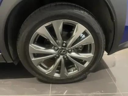 Photo 9 Lexus UX  250h 4WD F SPORT Executive MY19