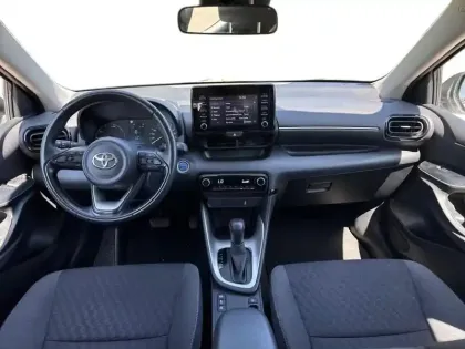 Photo 9 Toyota Yaris  116h Dynamic 5p MY22
