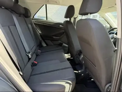 Photo 11 Volkswagen T-roc  1.0 TSI 116ch VW Edition