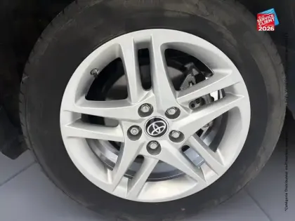 Photo 9 Toyota C-HR  1.8 Hybride 122ch Dynamic Ultimate E-CVT