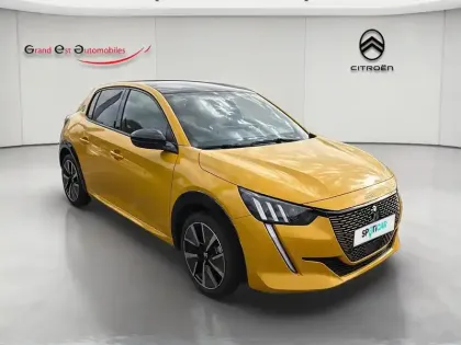 Photo 7 Peugeot 208  e- 136ch GT