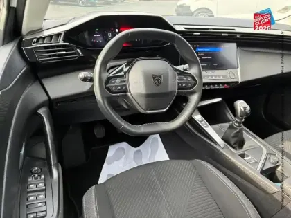 Photo 14 Peugeot 308  1.2 PureTech 110ch S&S Active Pack
