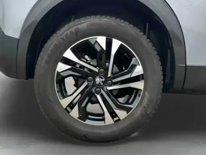 Photo 10 Peugeot 2008  1.2 PureTech 130ch S&S Allure Pack EAT8