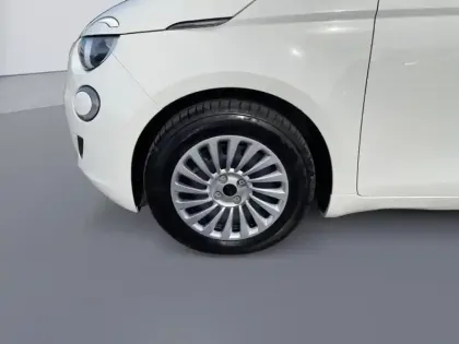 Photo 23 Fiat 500  e 95ch MY23