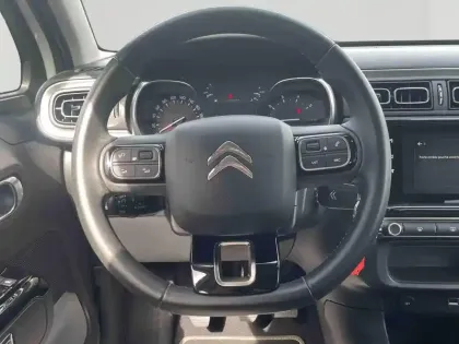 Photo 11 Citroën C3  1.2 PureTech 110ch S&S Saint James 121g