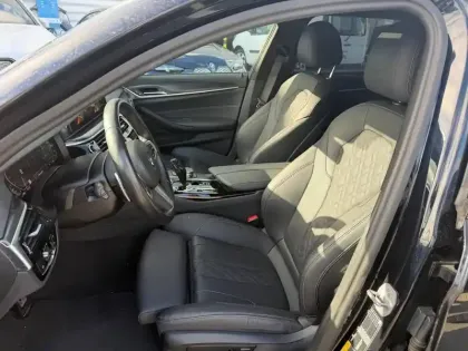 Photo 8 BMW Serie 5 Série 5 Touring 530eA 292ch M Sport Steptronic 10cv
