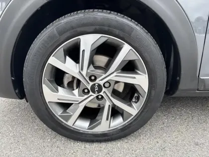 Photo 8 Kia Stonic  1.0 T-GDi 100ch GT Line