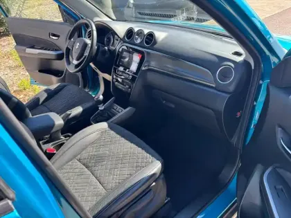 Photo 12 Suzuki Vitara  1.4 Boosterjet Hybrid 129ch Style