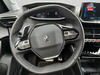 Photo 11 Peugeot 2008  1.2 PureTech 130ch S&S Roadtrip EAT8
