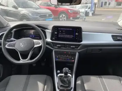 Photo 10 Volkswagen T-roc  1.0 TSI 116ch VW Edition