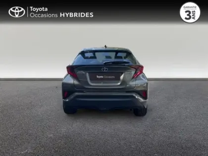 Photo 7 Toyota C-HR  122h Distinctive 2WD E-CVT MY22