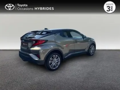 Photo 6 Toyota C-HR  122h Distinctive 2WD E-CVT MY22